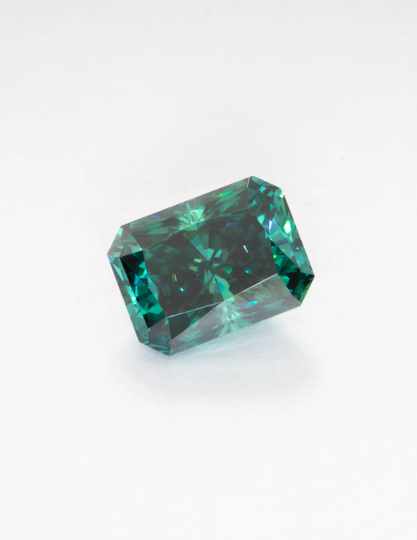 Green Moissanite