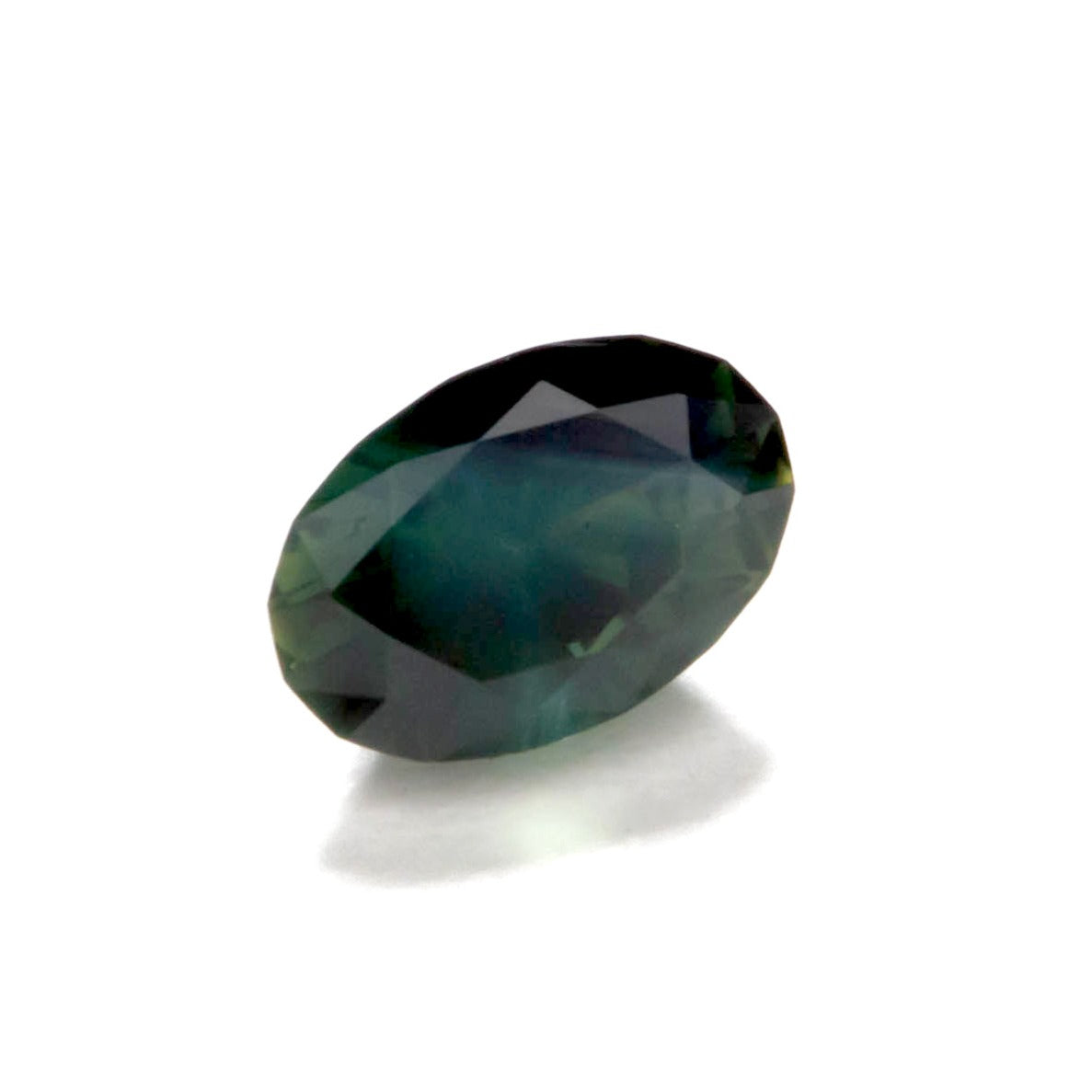 af0106 dark blue-green african sapphire oval