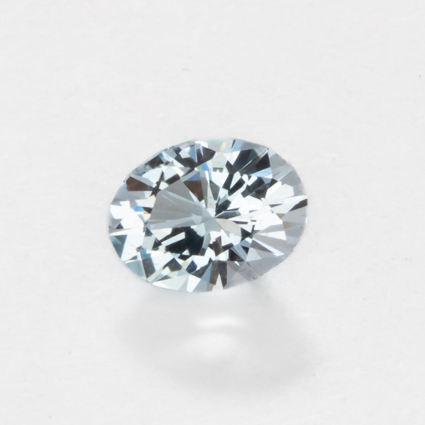 aq0105 light blue aquamarine oval