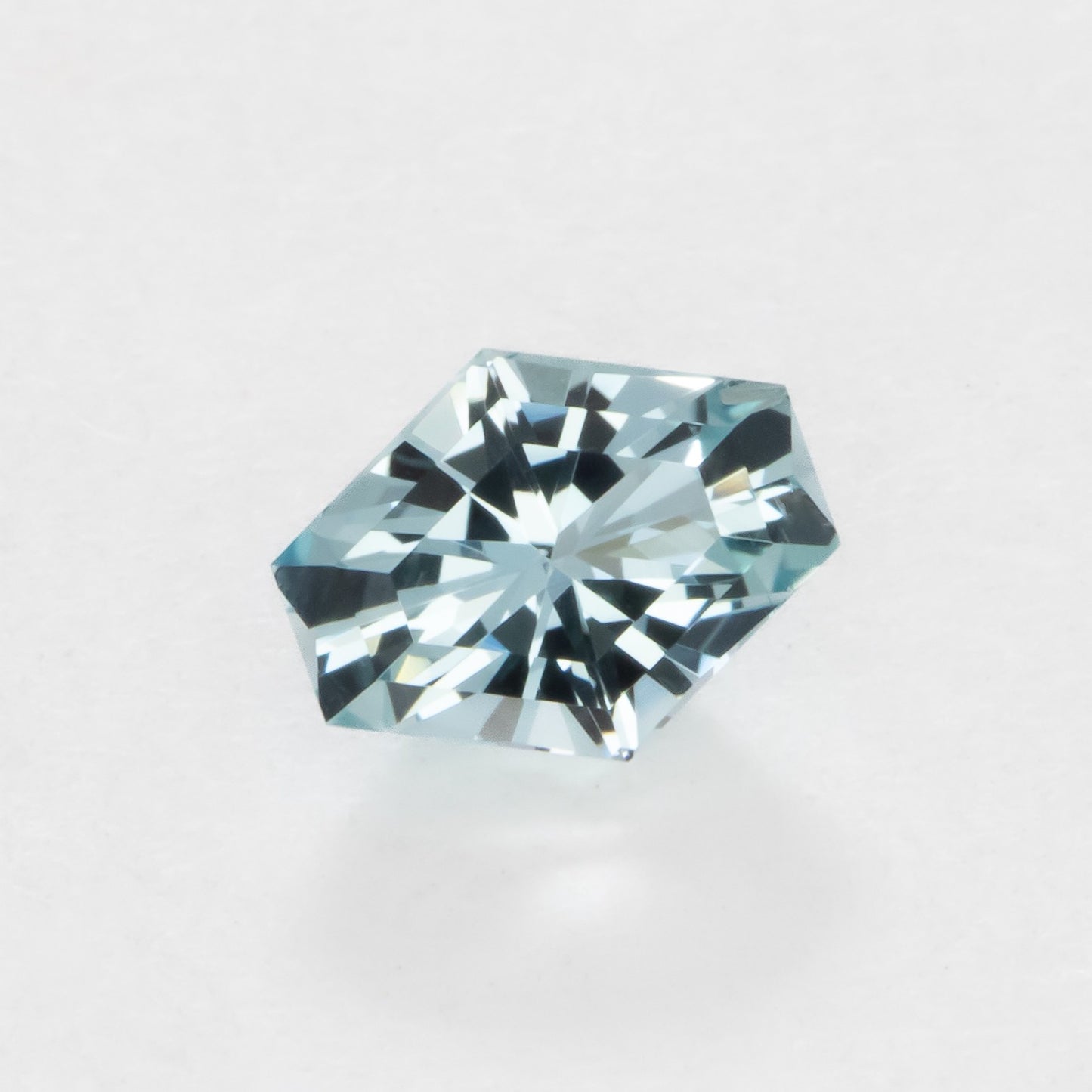AQ0110 elongated hex aquamarine