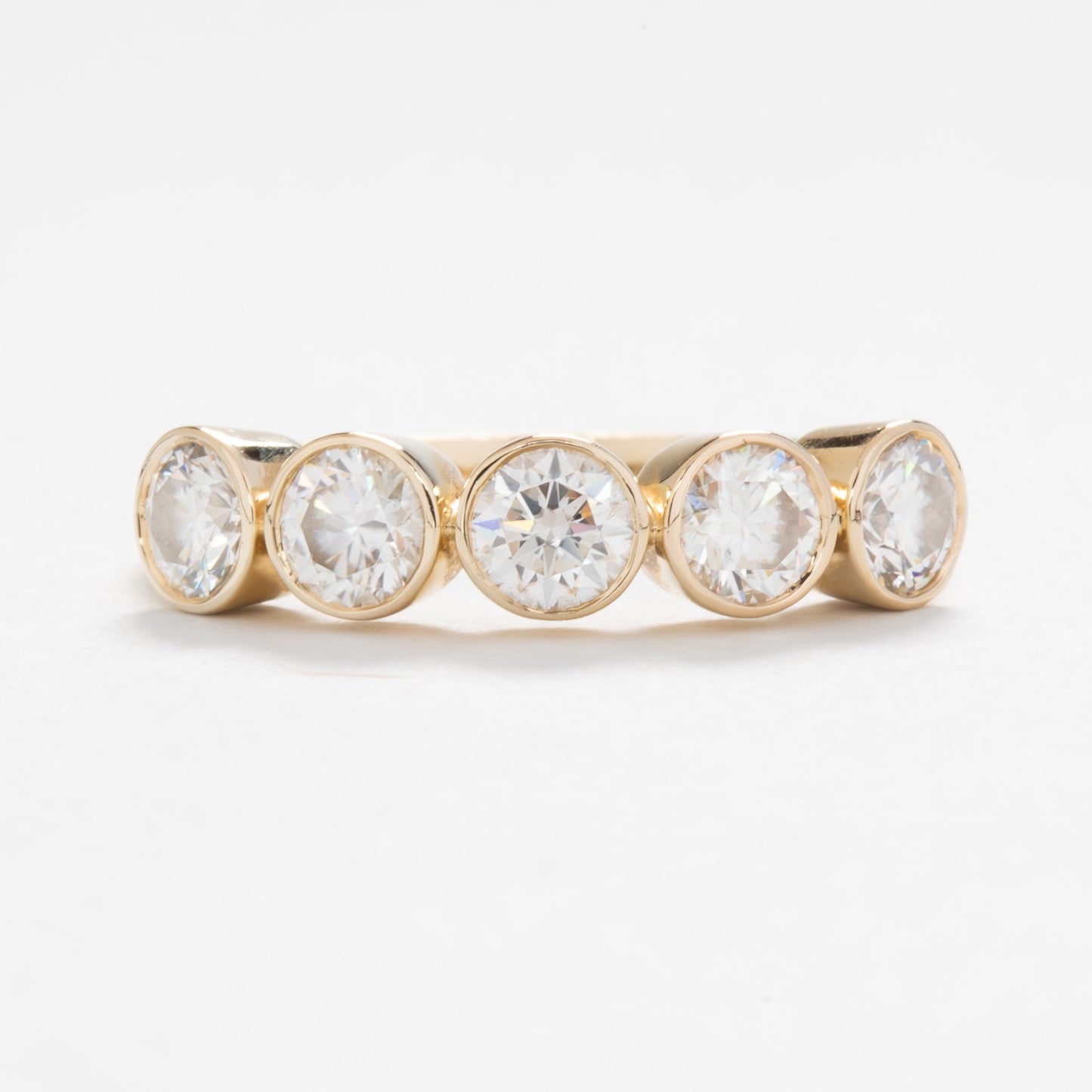 emily bubble band with moissanite