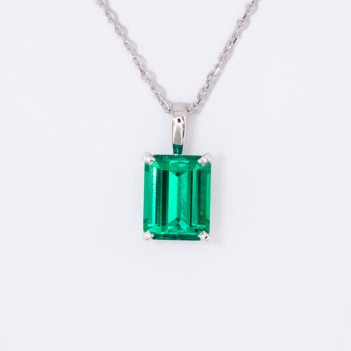 Kai necklace with lab emerald step cut