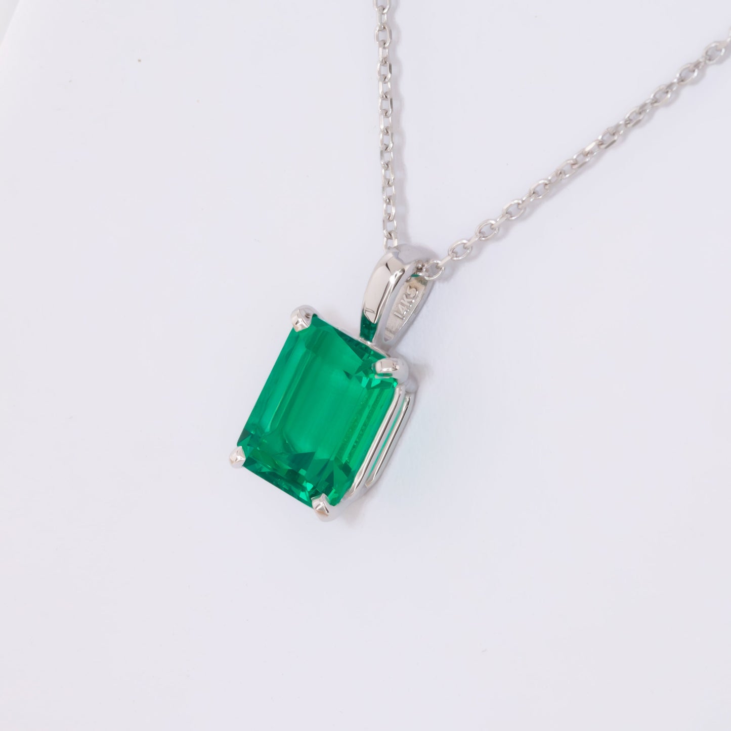 Kai necklace with lab emerald step cut