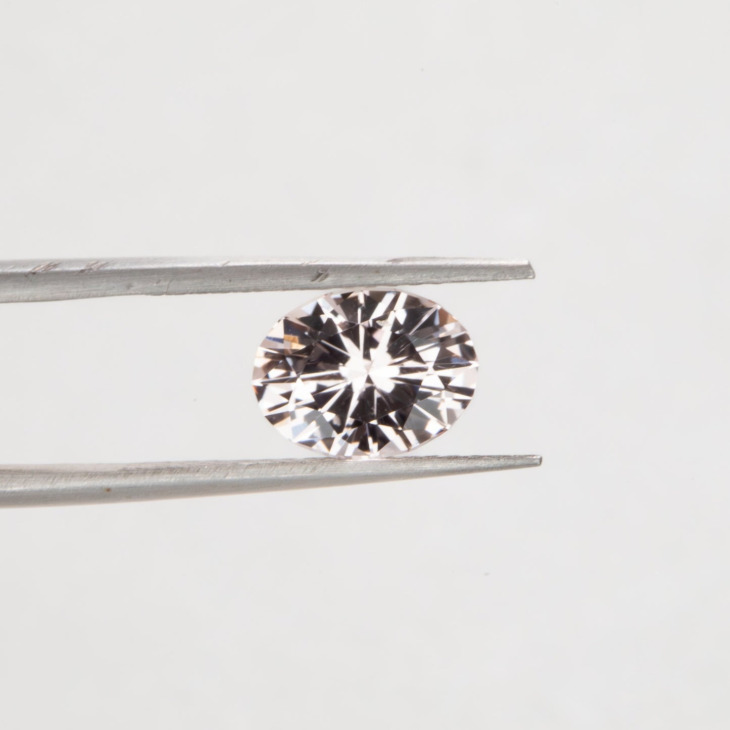 MG0101 pink oval morganite