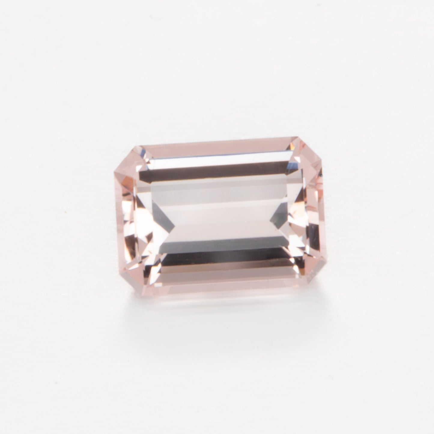 MG0105 step cut peach morganite
