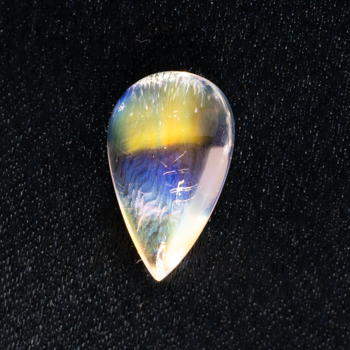 MNST005 3.97ct pear moonstone