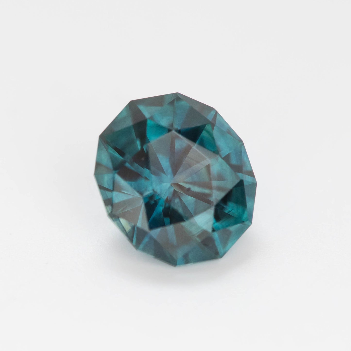 MS0102 oval teal montana sapphire