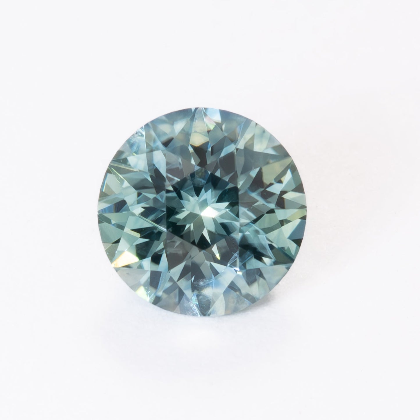 MS0156 round light blue montana sapphire