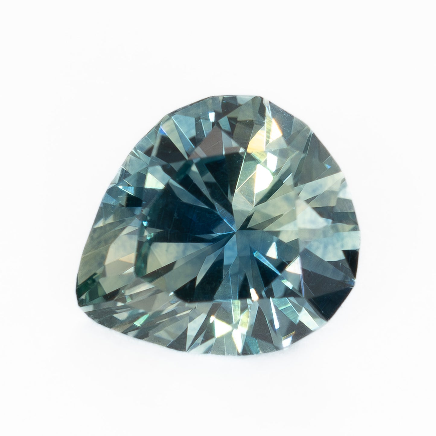 MS0232 1.36ct bi-color blue white eden pear montana sapphire