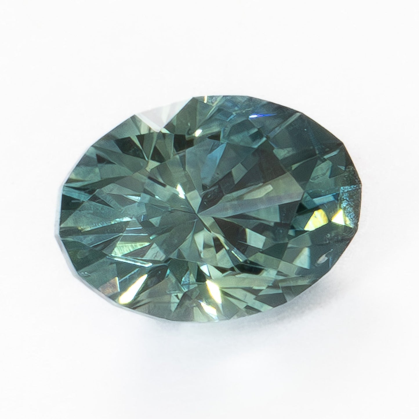 MS0240 blue-green oval cut montana sapphire
