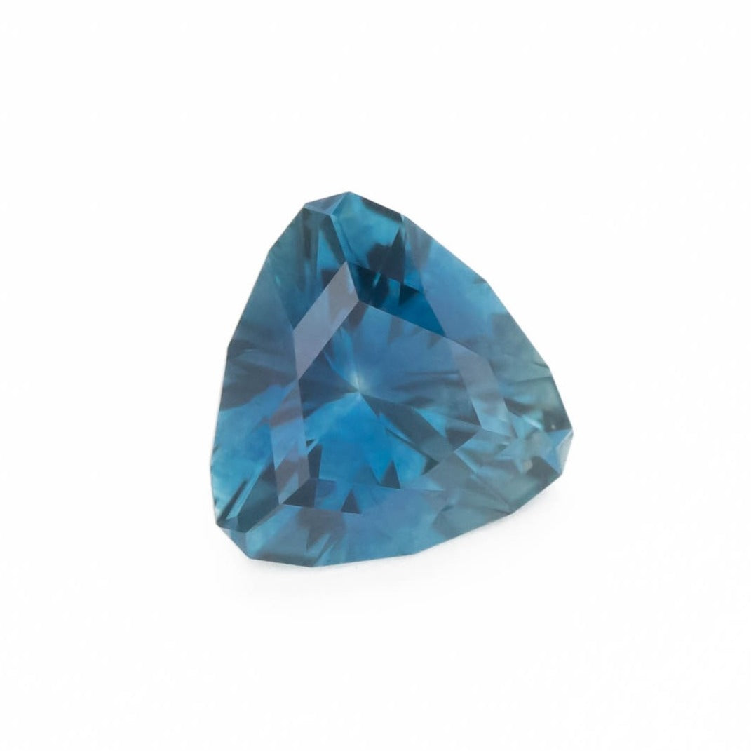 PSH0278 blue montana sapphire trillion