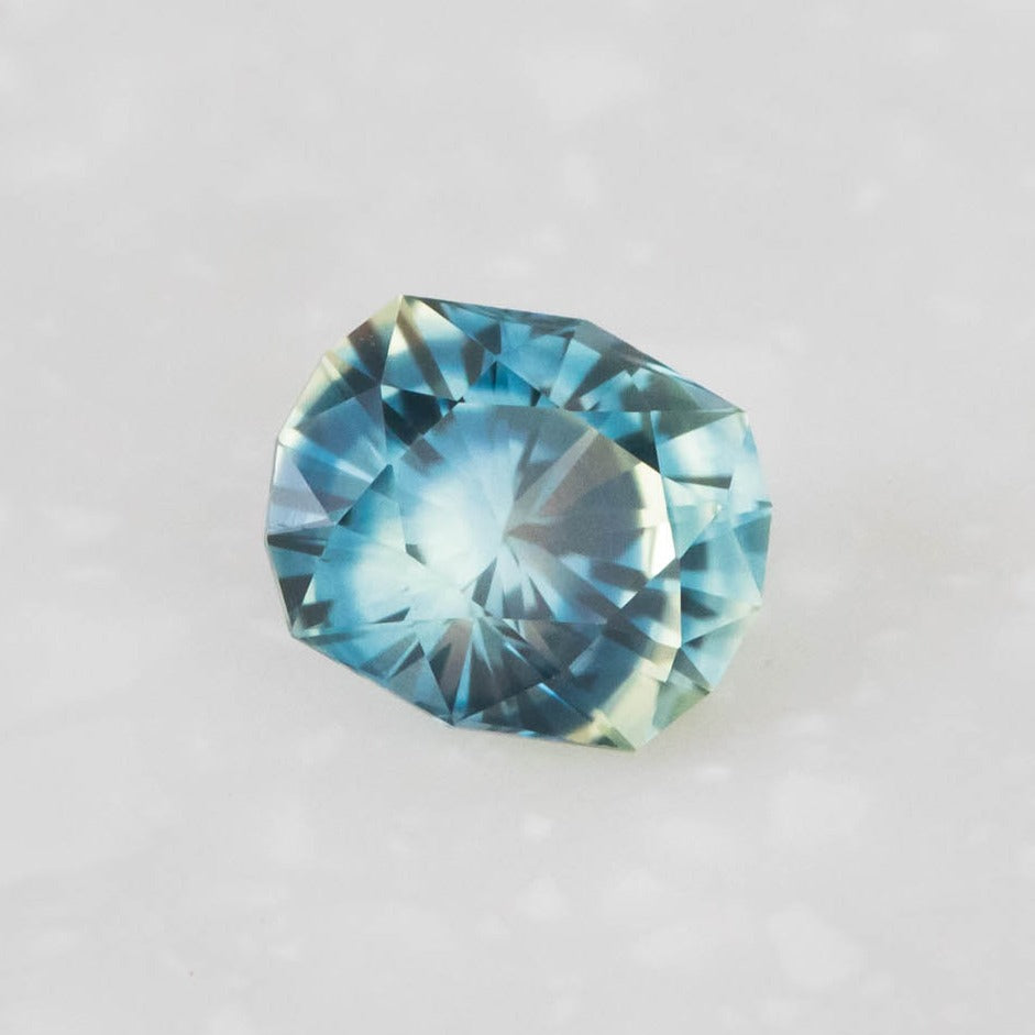 PSH0283 Montana Sapphire light blue with yellow elongated cushion