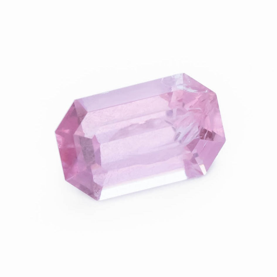 SP0103 pink step cut spinel