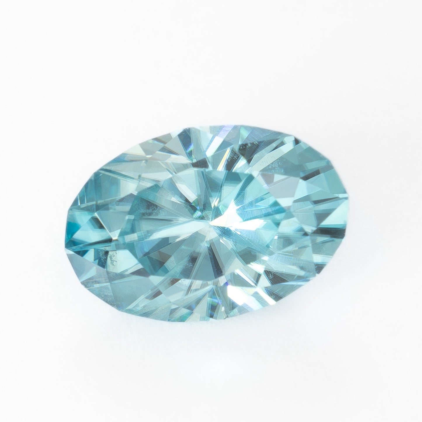 ZR0110 3.23ct oval cut light blue zircon