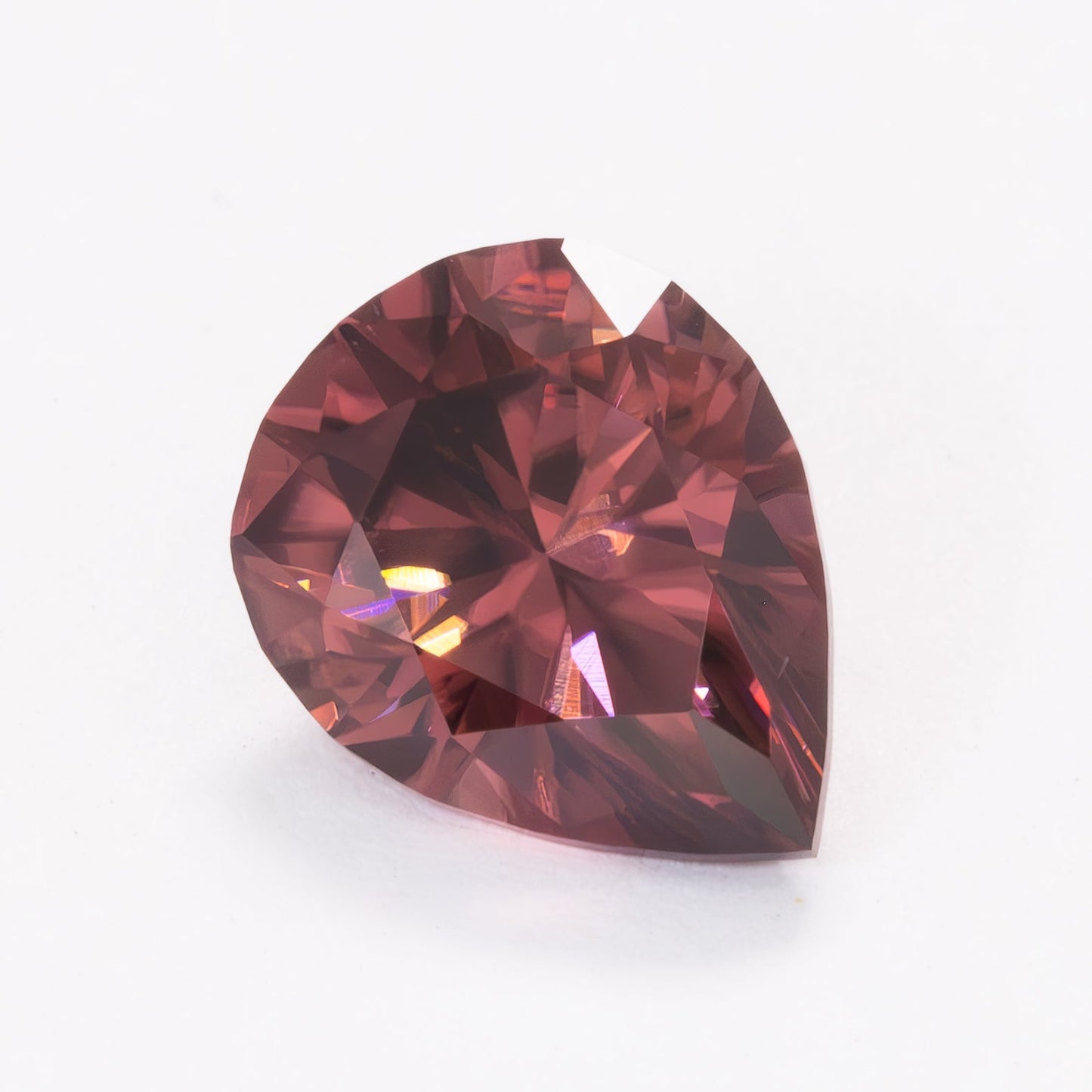 ZR0137 dark pink pear zircon