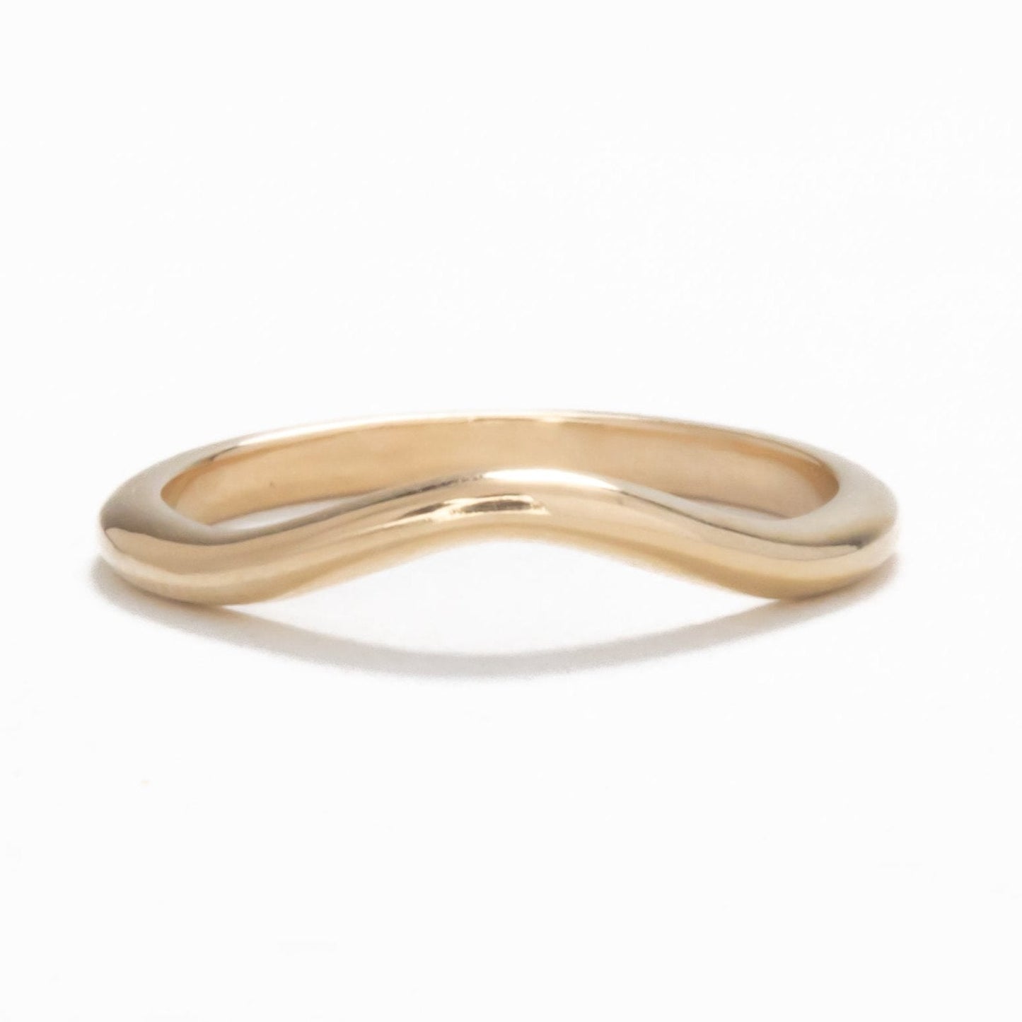 britt contour band in yellow gold