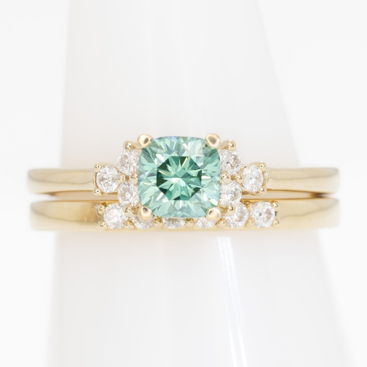 cynthia wedding band in yellow gold and moissanite
