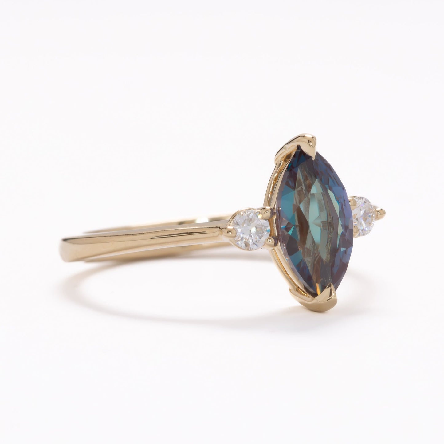 lab alexandrite marquise wedding set in yellow gold