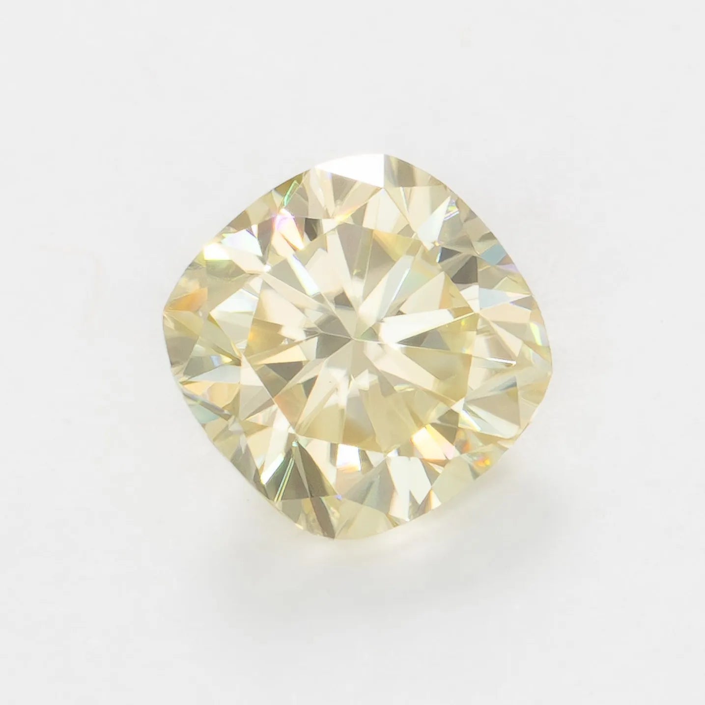 Yellow Moissanite
