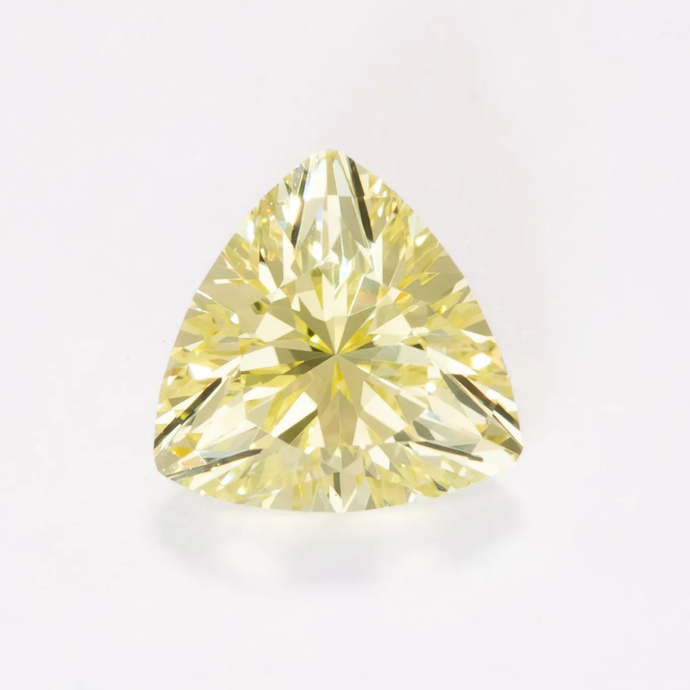 yellow lab sapphire trillion