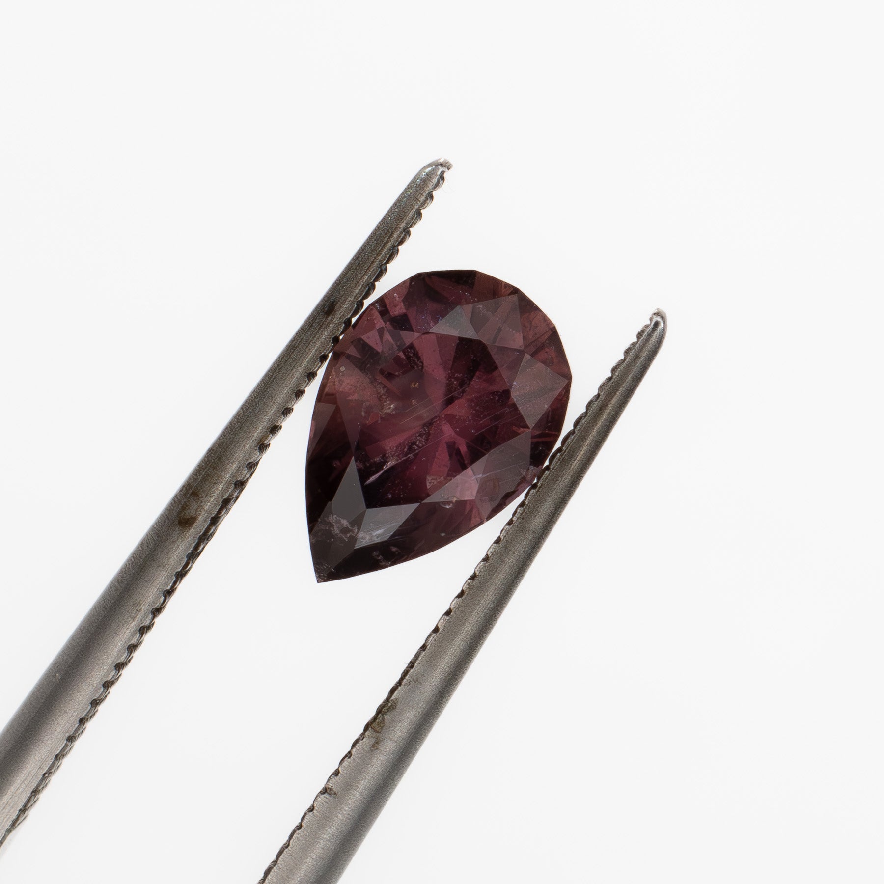 AF0104 purple pear african sapphire