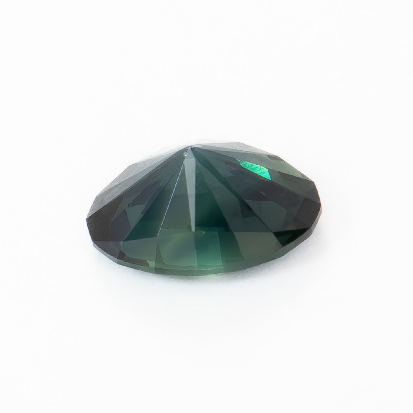 AF0106 dark blue-green oval african sapphire