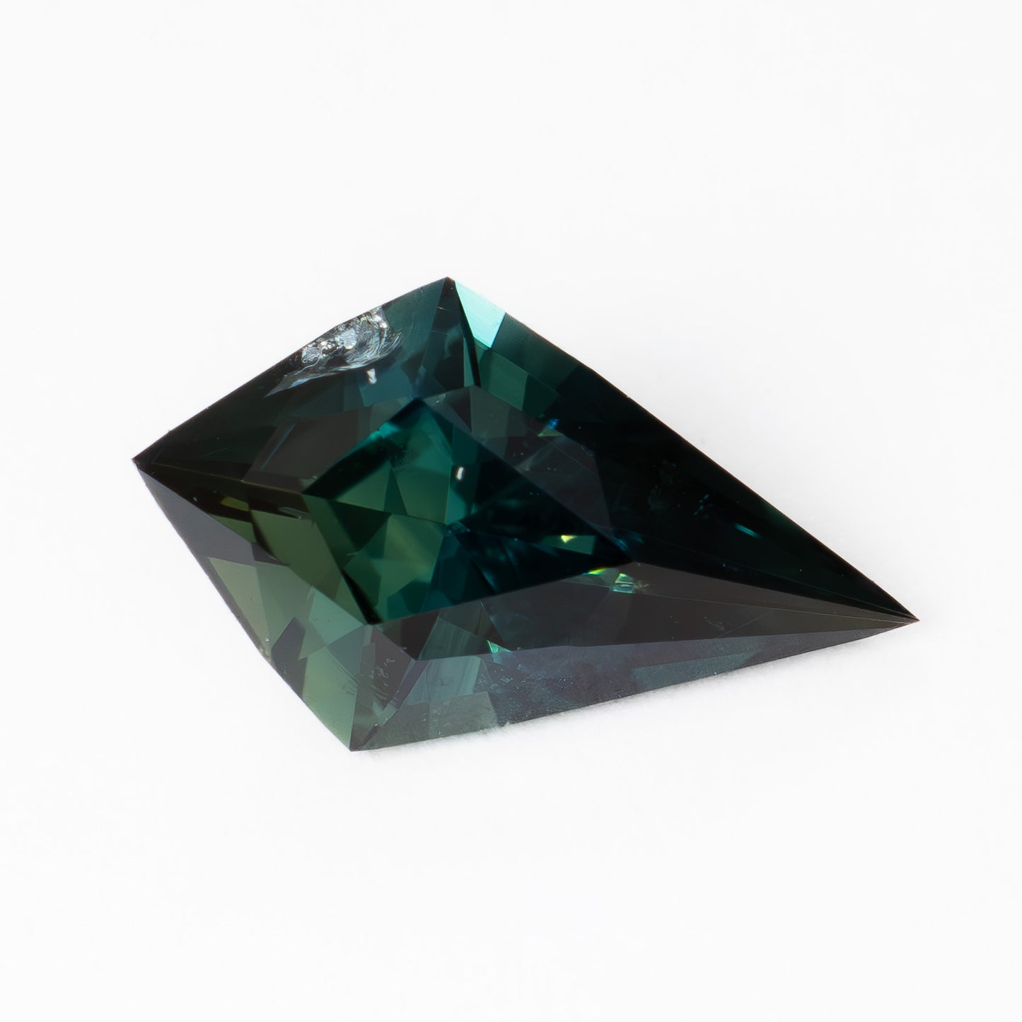 AF0110 1.02ct grey-blue kite cut african sapphire
