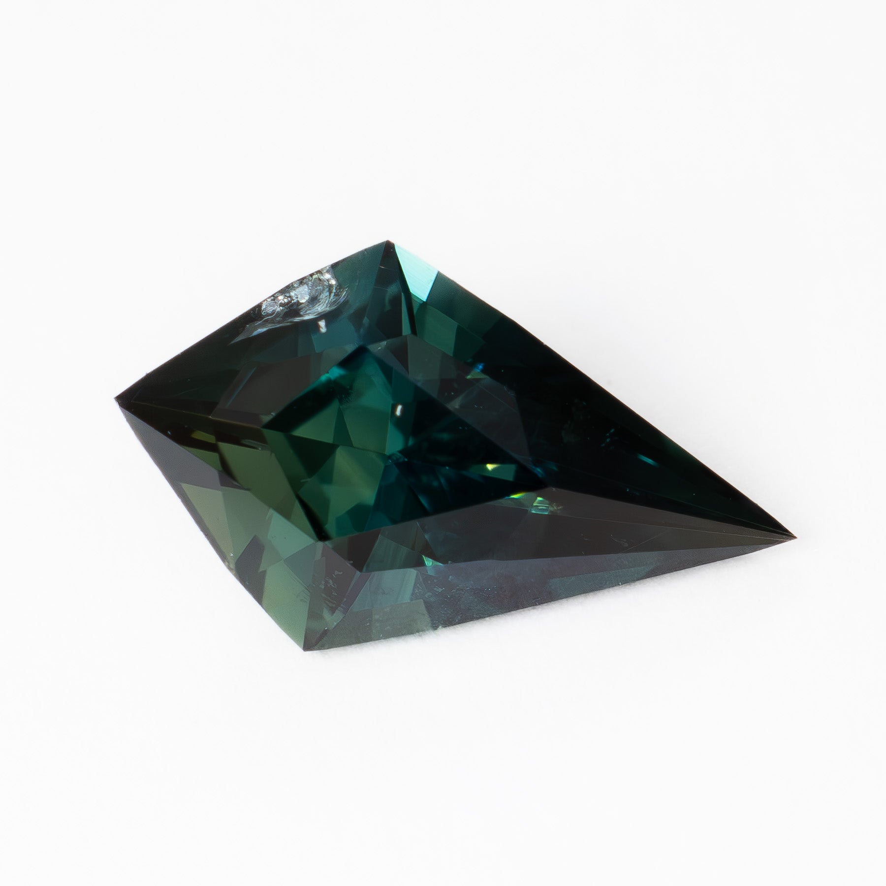 AF0110 1.02ct grey-blue kite cut african sapphire