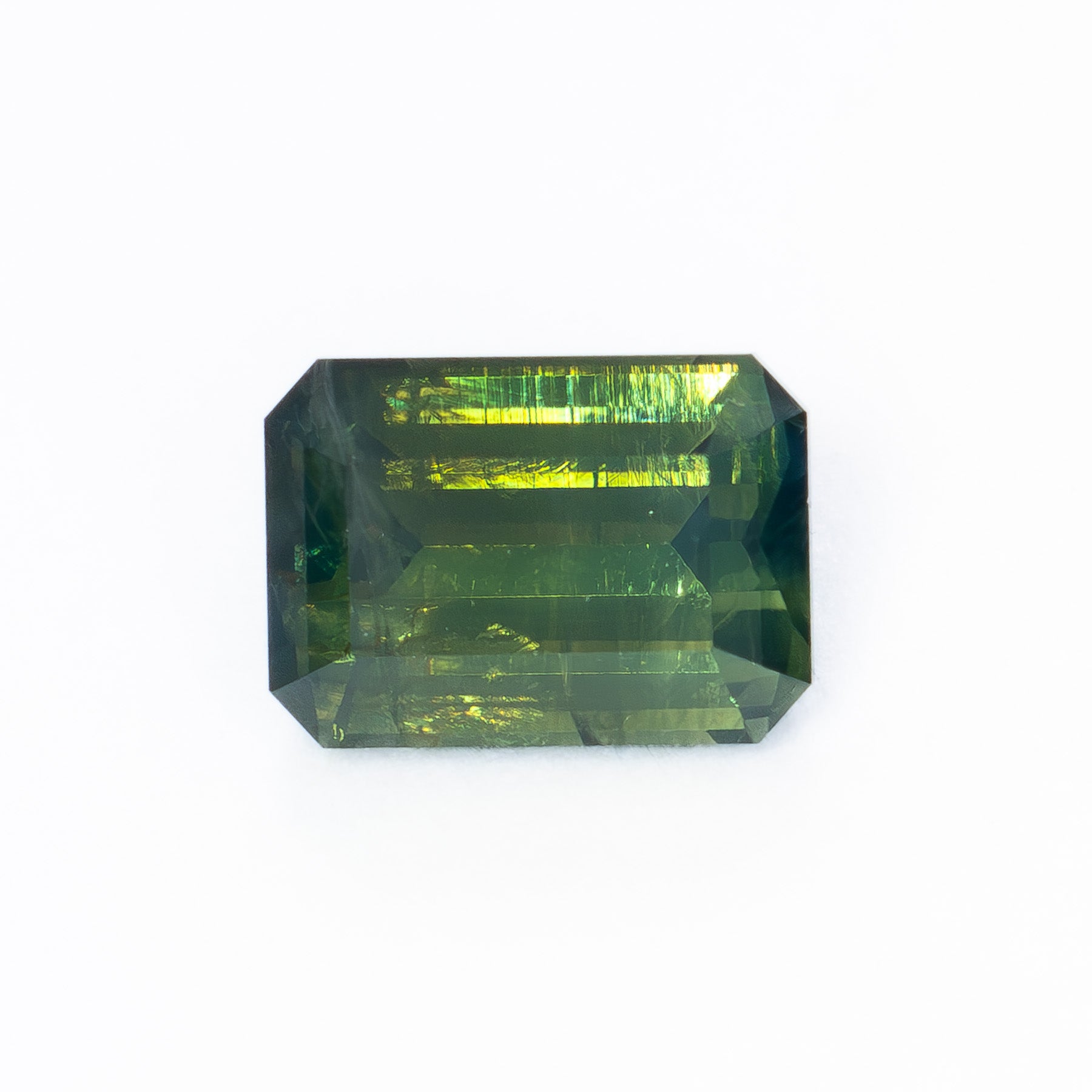 AF0114 green-yellow step cut african sapphire