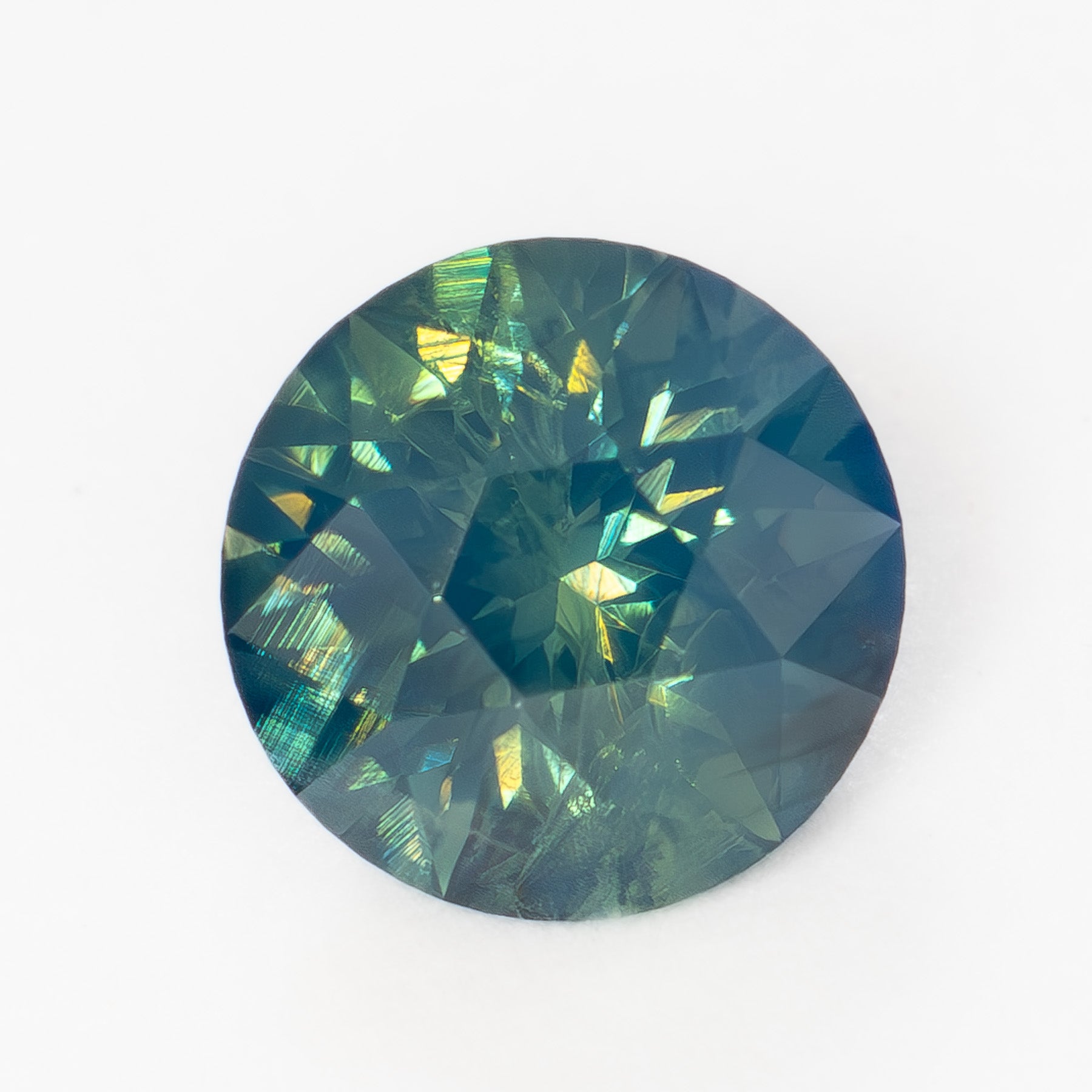 AF0121 0.53ct blue round cut african sapphire