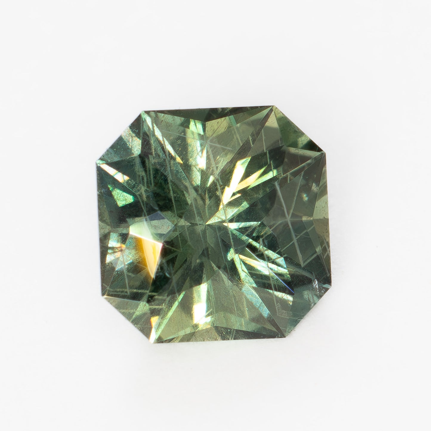 AF0133 0.85ct asscher cut blue-green african sapphire