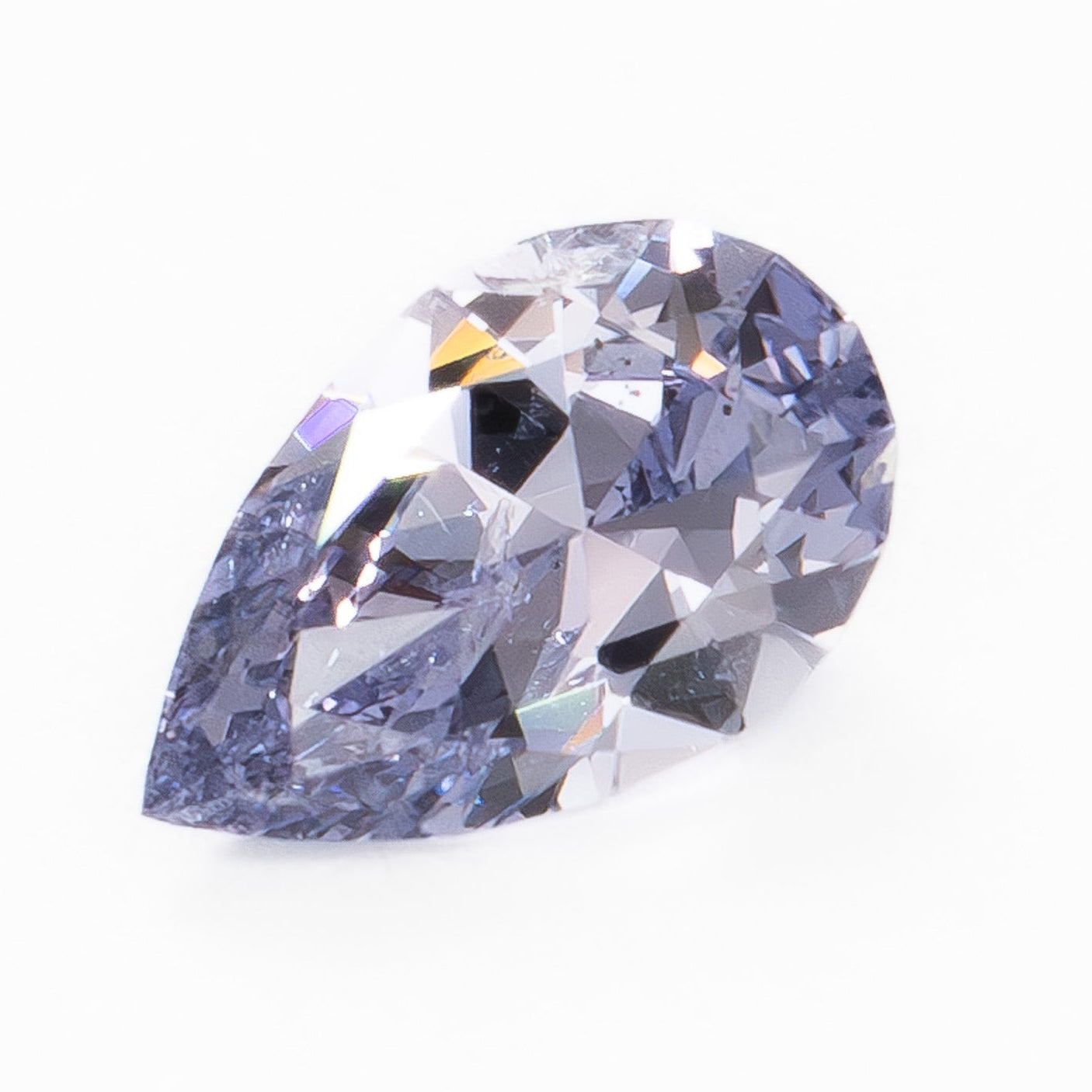 AFA0143 blue to purple color shift pear cut madagascar sapphire