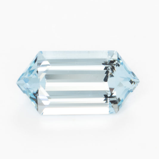AQ0111 2.51ct dutch marquise elongated hex aquamarine