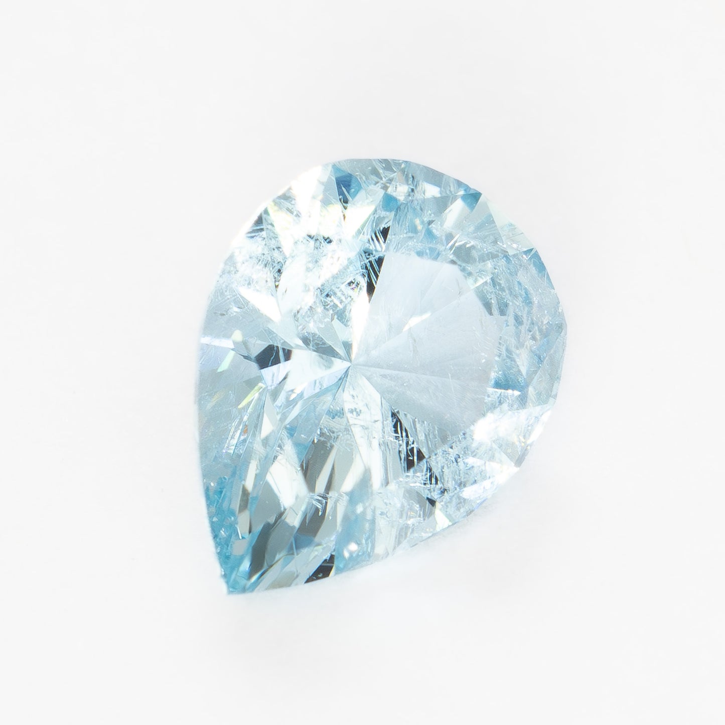 AQ0112 0.91ct pear cut aquamarine
