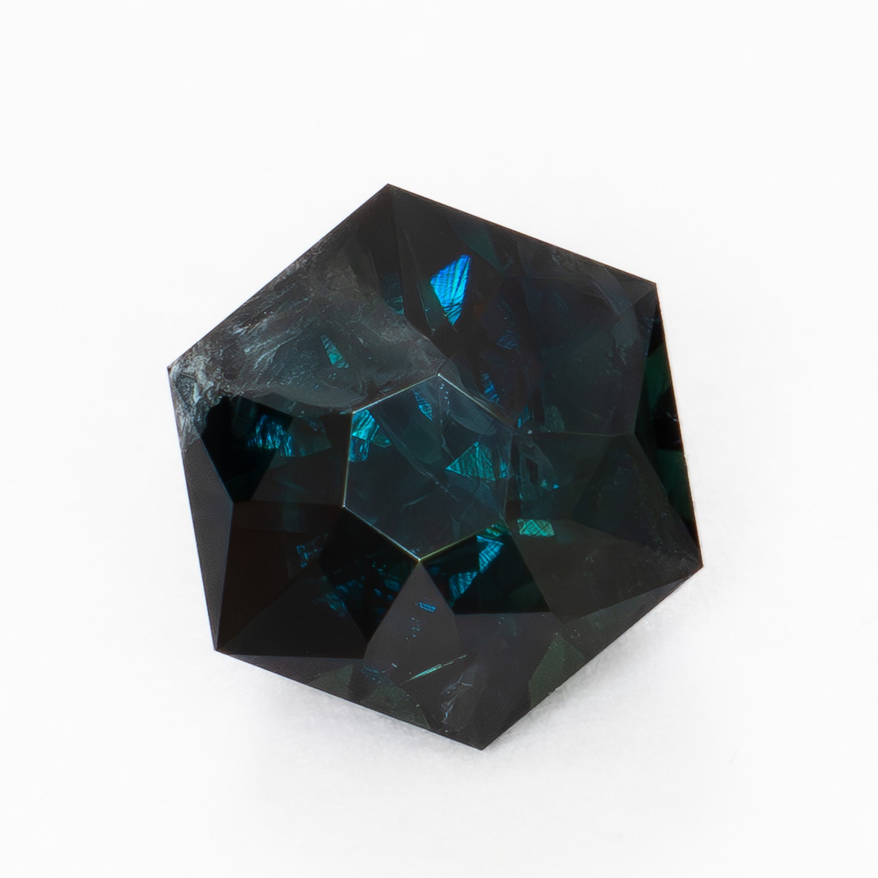 AU0112 midnight blue hex australian sapphire