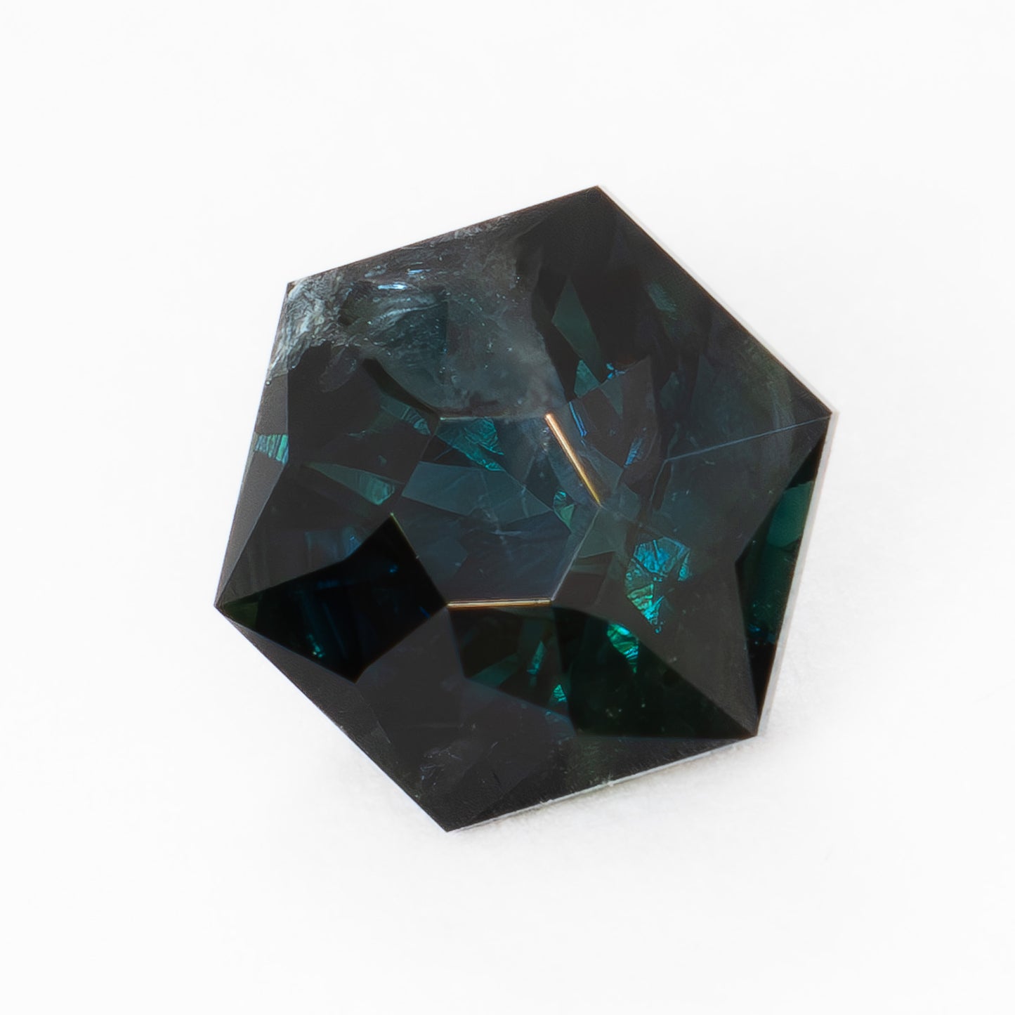 AU0112 midnight blue hex australian sapphire