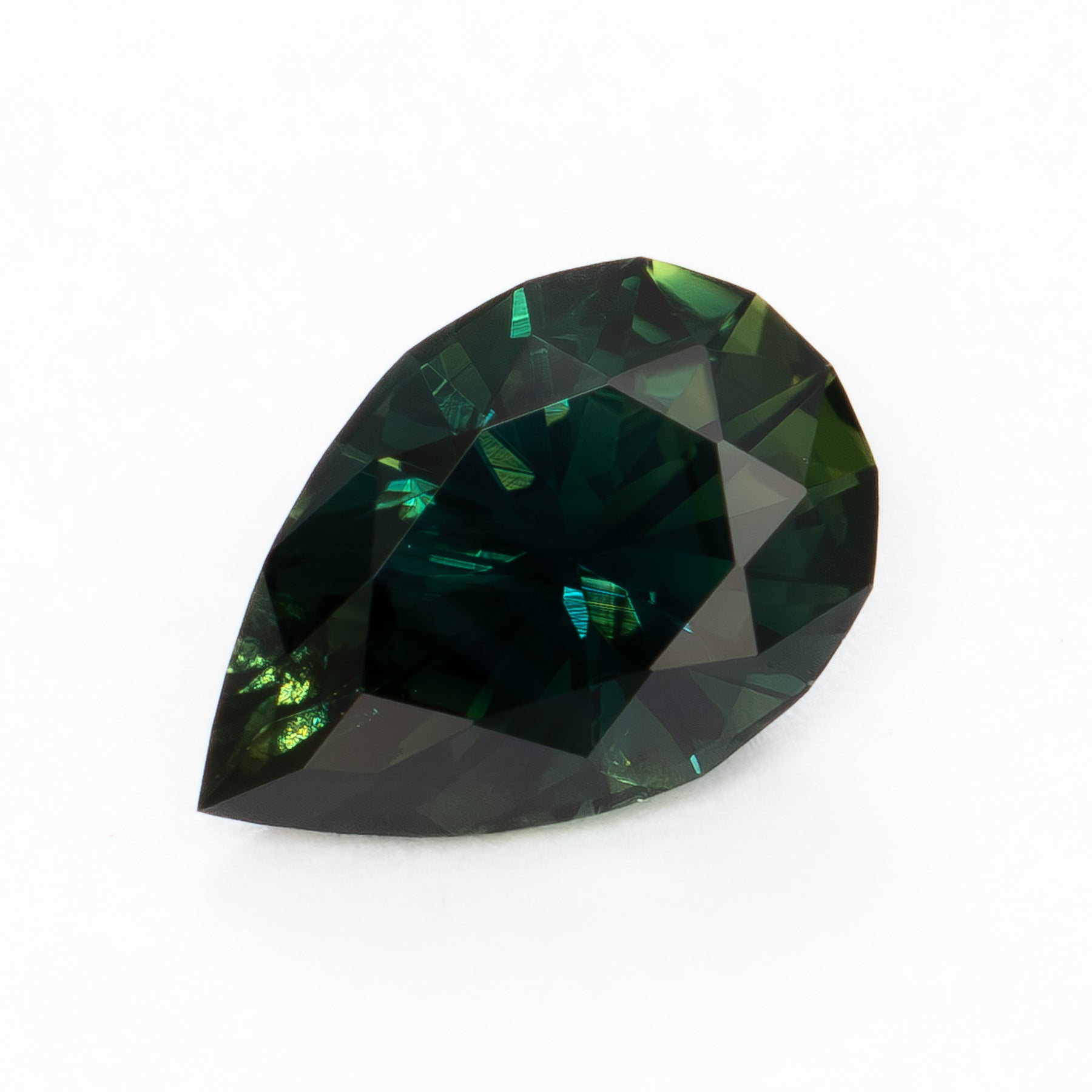 AU0117 1.10ct dark blue green yellow teal pear cut australian sapphire