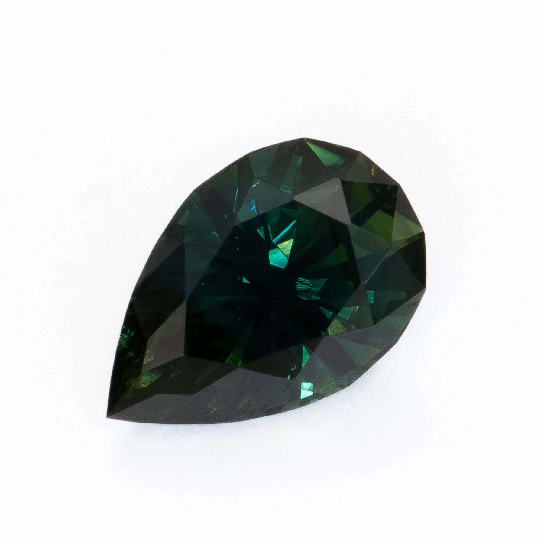 AU0117 1.10ct dark blue green yellow teal pear cut australian sapphire