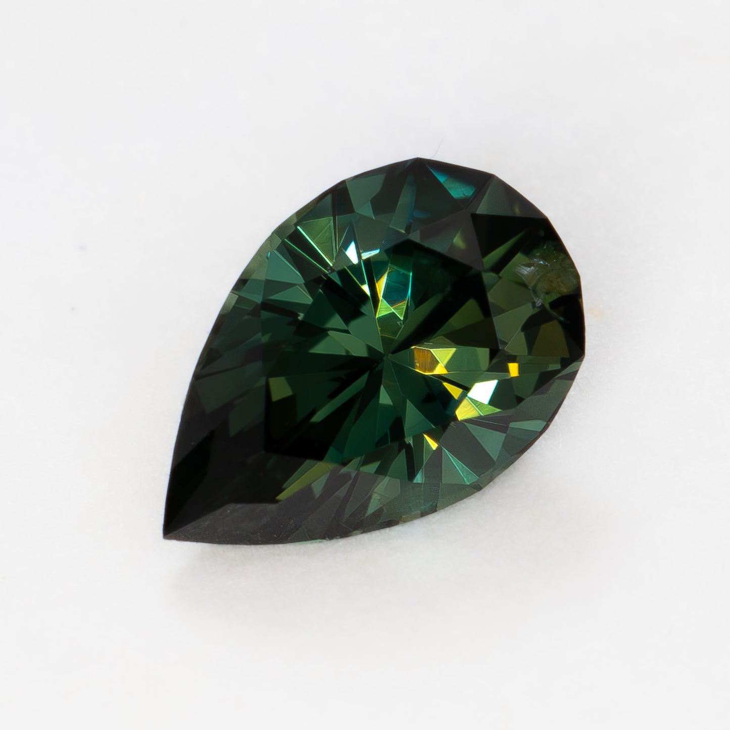 AU0118 parti teal pear australian sapphire