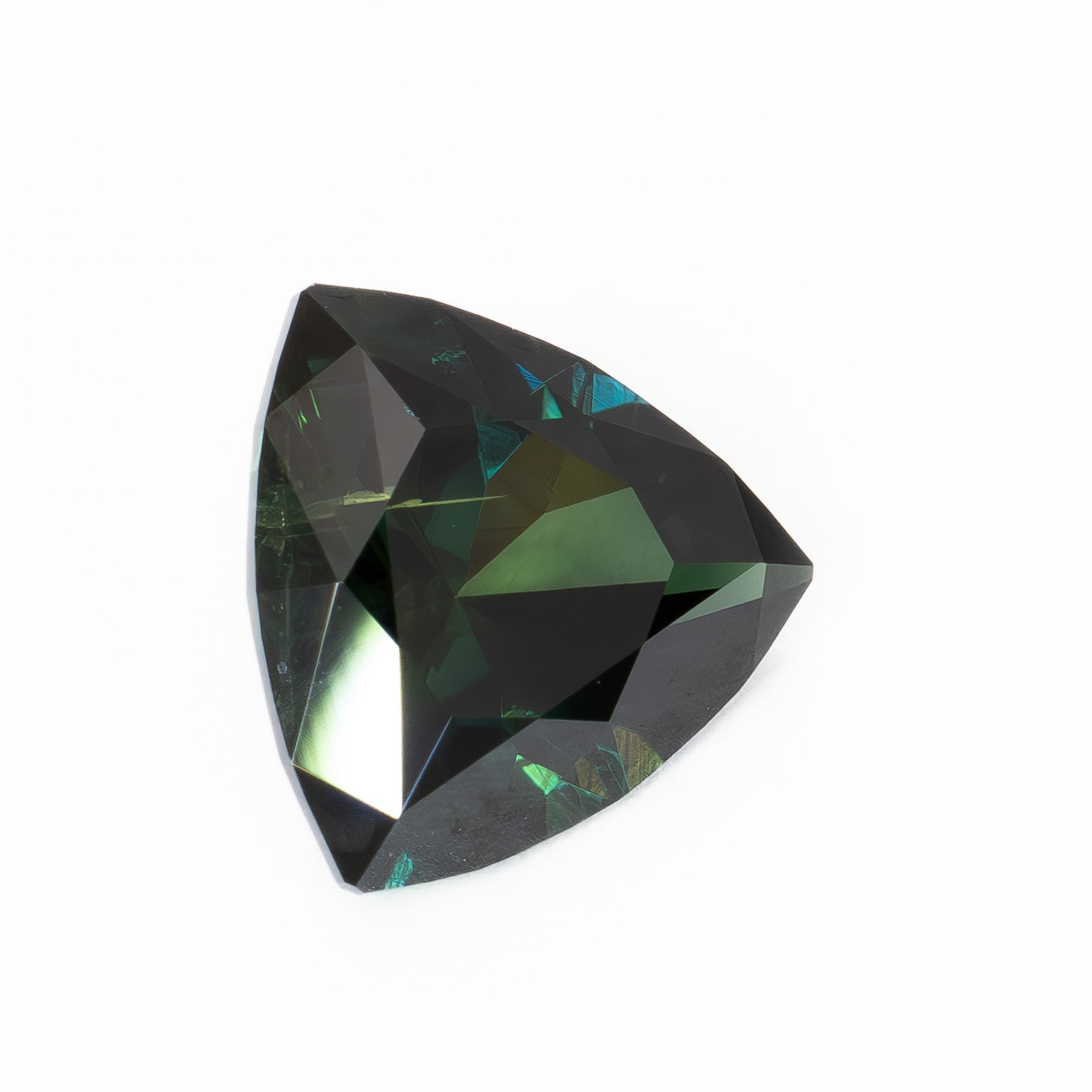 AU0128 1.73ct teal trillion cut australian sapphire