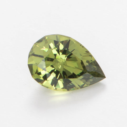 AU0138 golden yellow pear australian sapphire