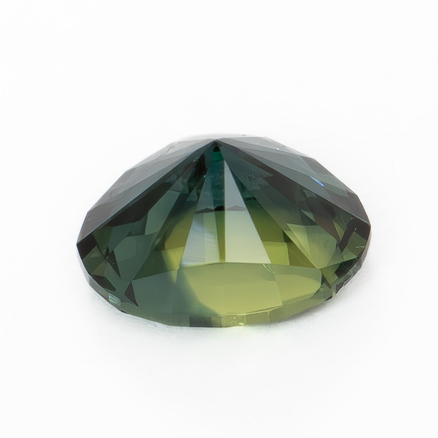 AU0141 green yellow parti color australian sapphire oval