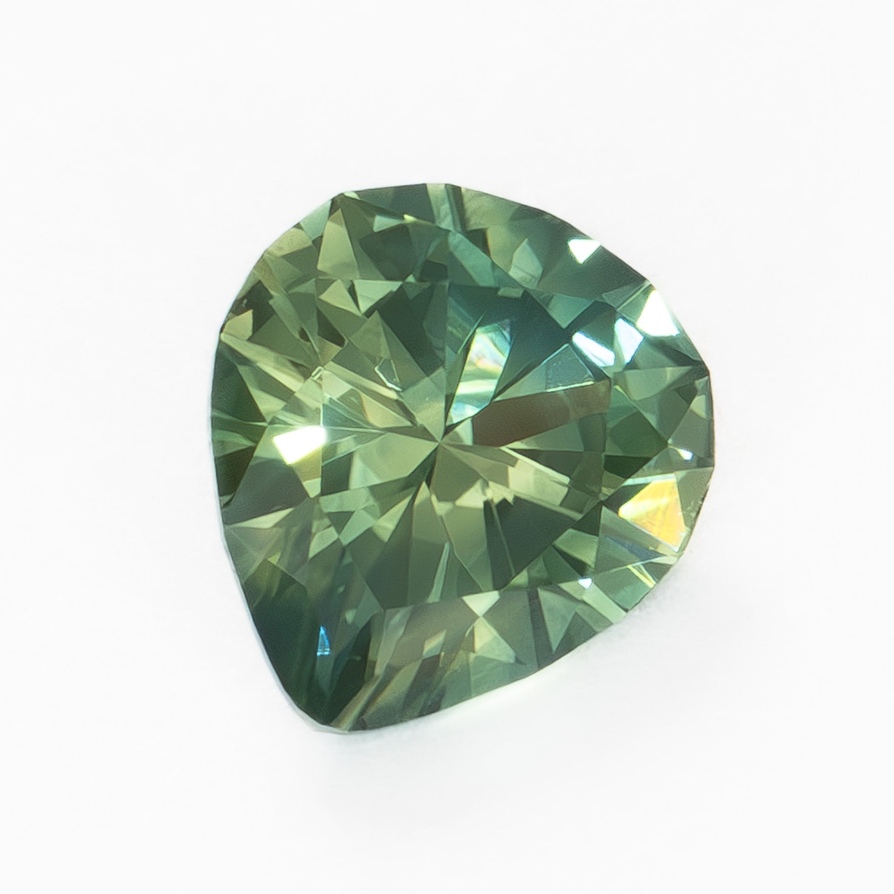 AU142 green australian sapphire pear