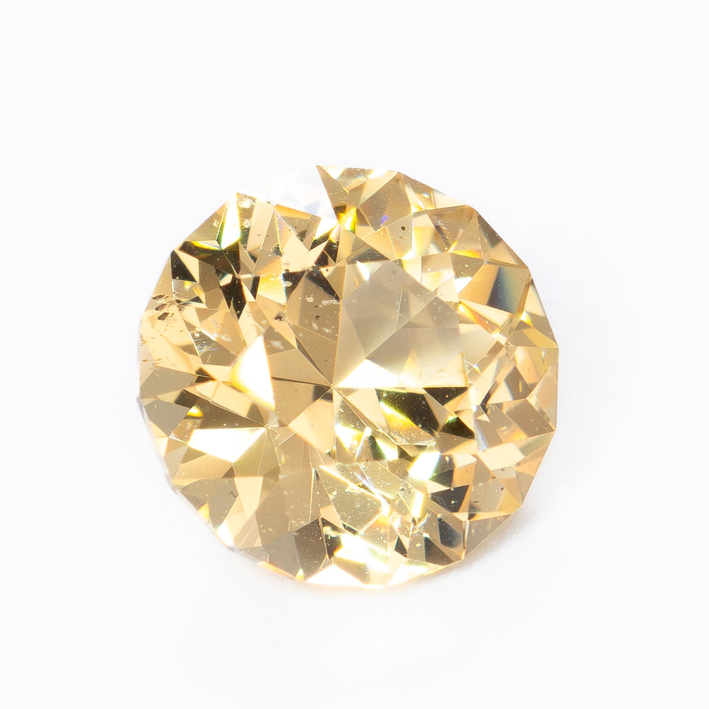 GR0102 yellow round garnet