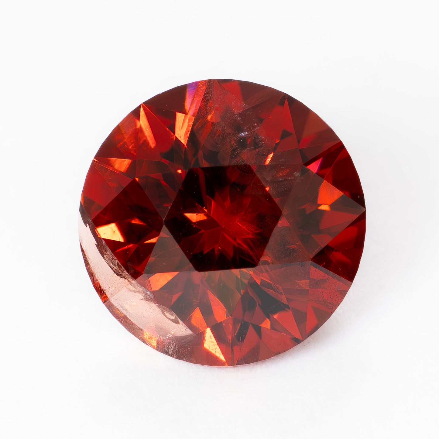 GR0112 2.03ct round cut red garnet