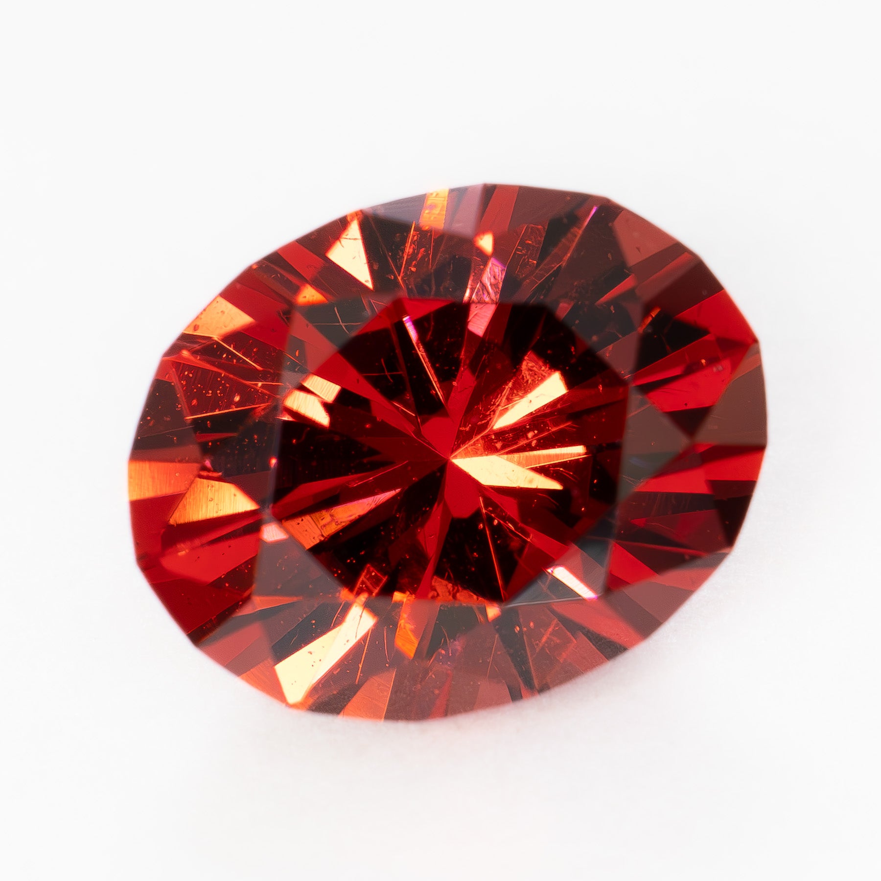 GR0114 2.34ct oval cut red garnet
