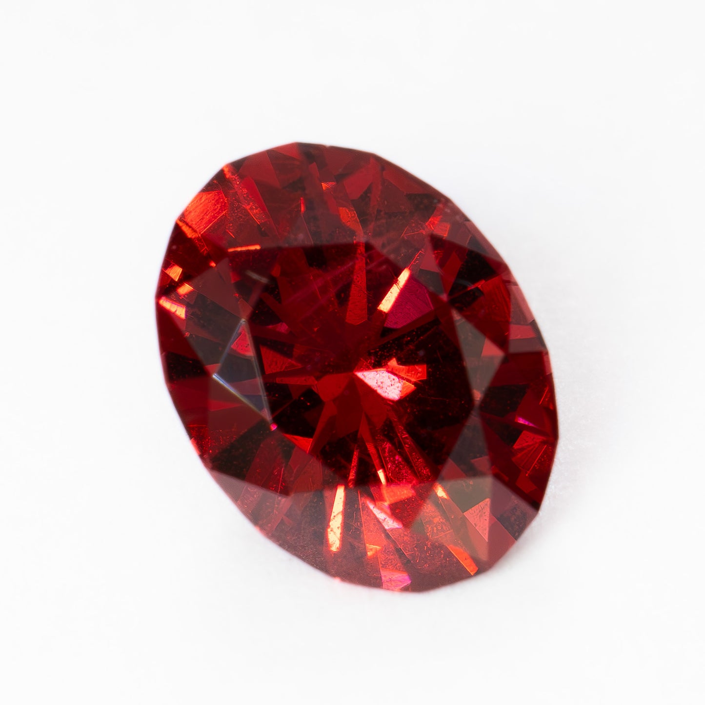 GR0115 1.53ct oval red garnet