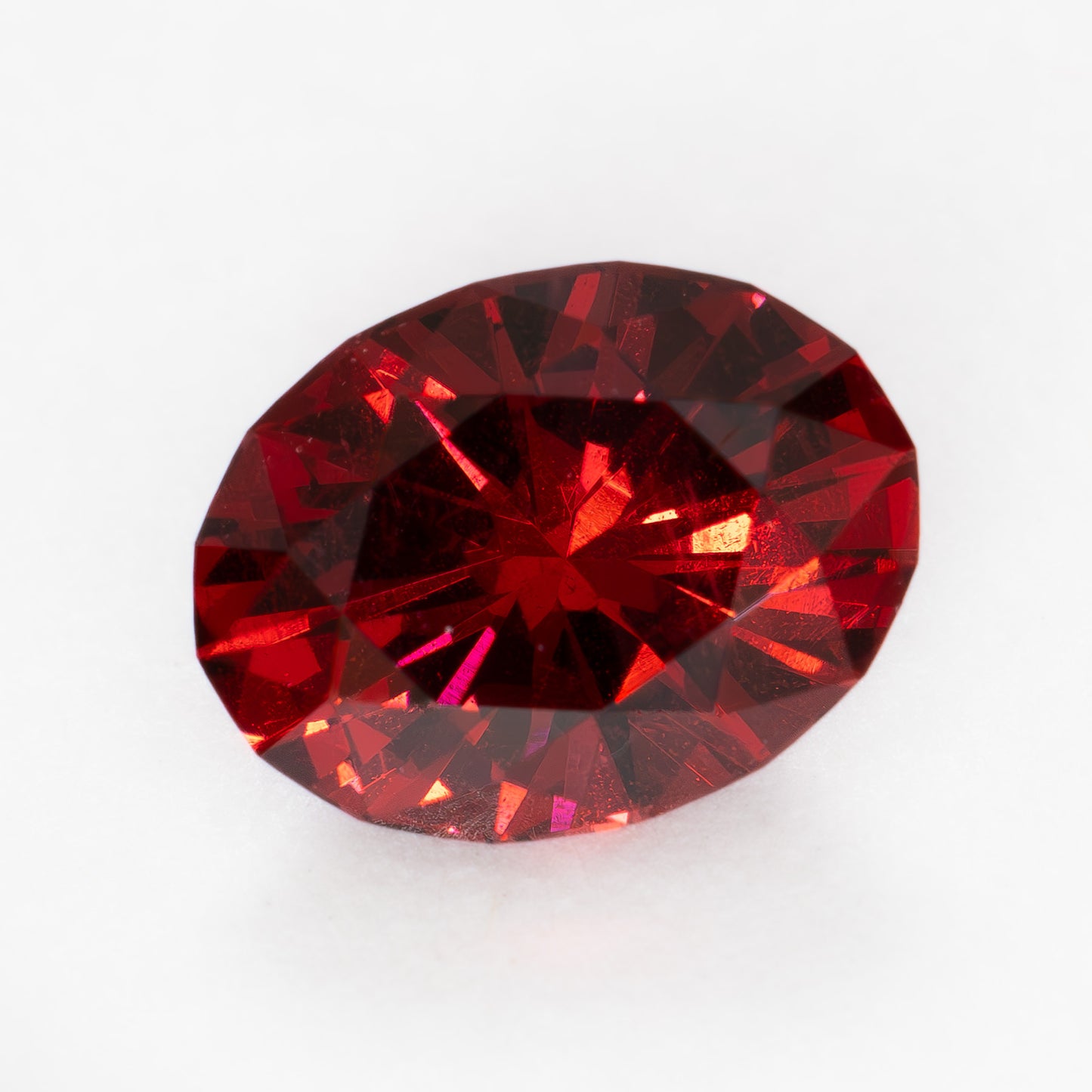 GR0115 1.53ct oval red garnet
