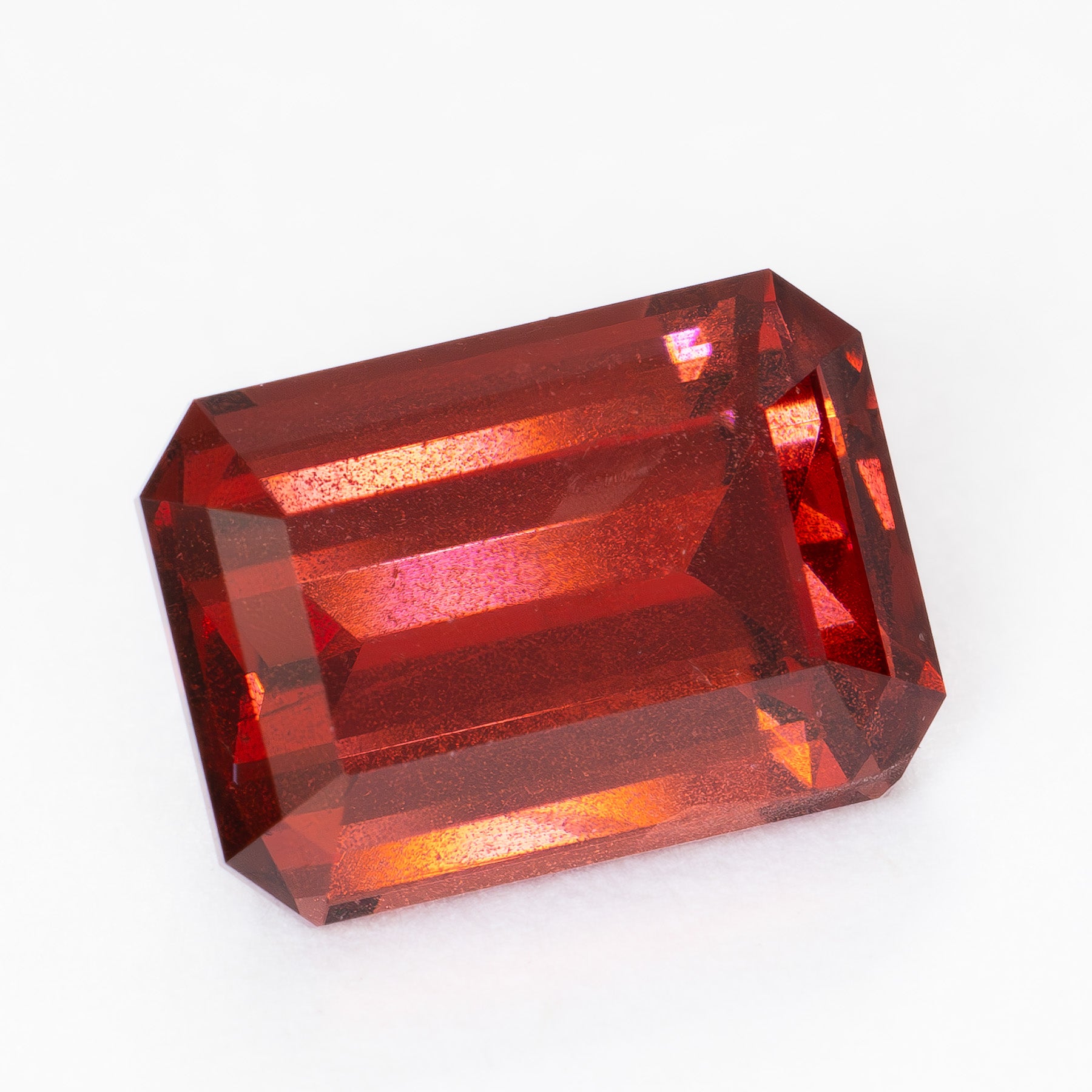 GR0120 2.20ct red step cut garnet