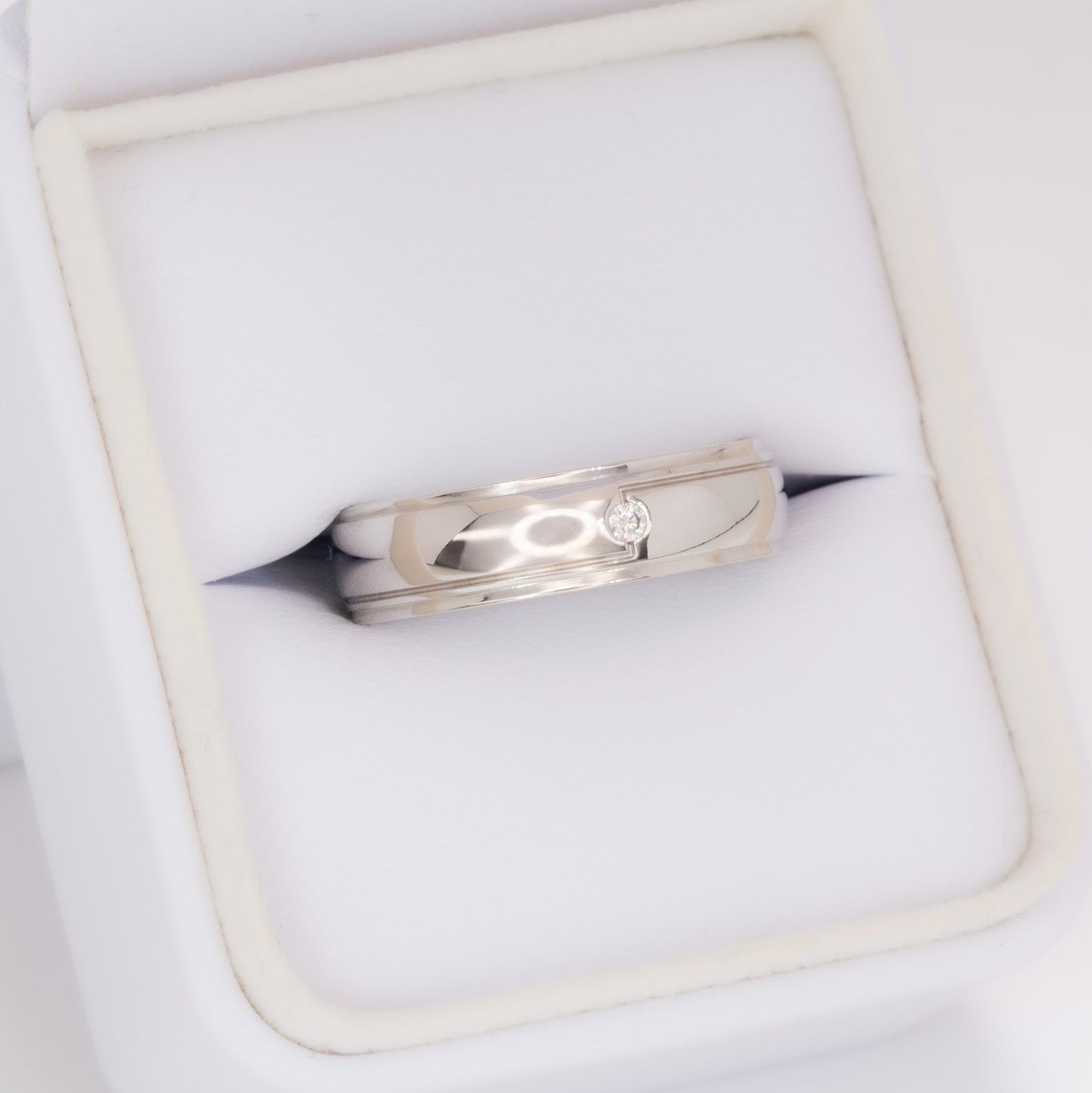 Geometric Band with natural diamond accent